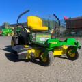 John Deere Z335E