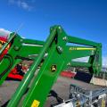 John Deere 603M Loader