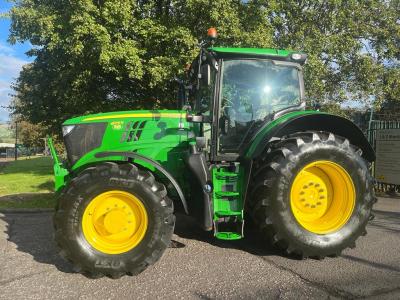 John Deere 6175R