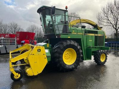 John Deere 6710 SPFH